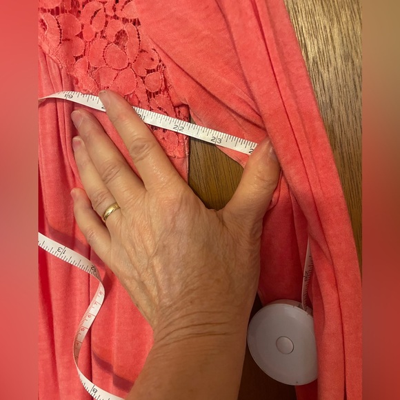 New Directions Woman top 1X. - Picture 8 of 10